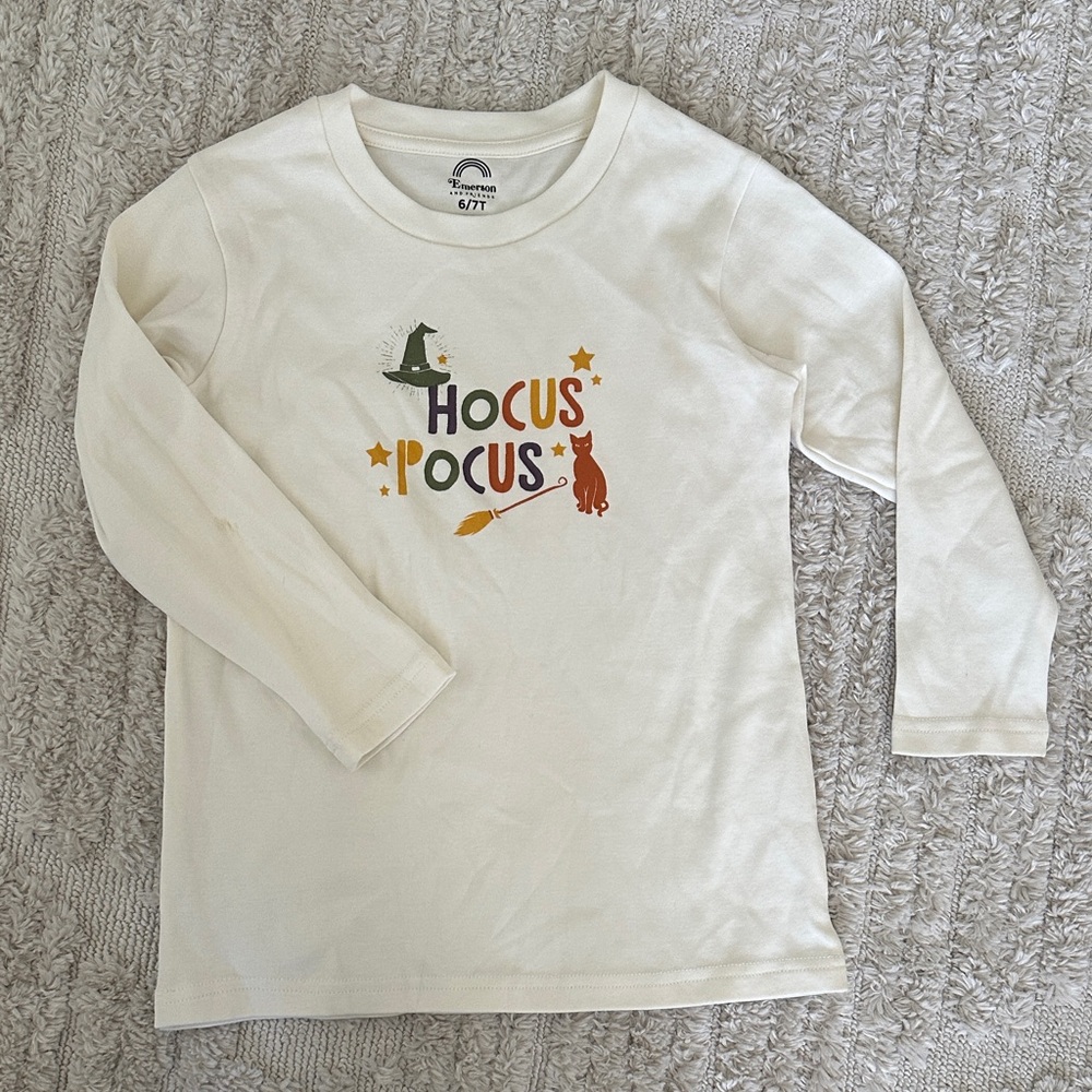 Enchanting Hocus Pocus Long Sleeve Tee - Cream- NWOT